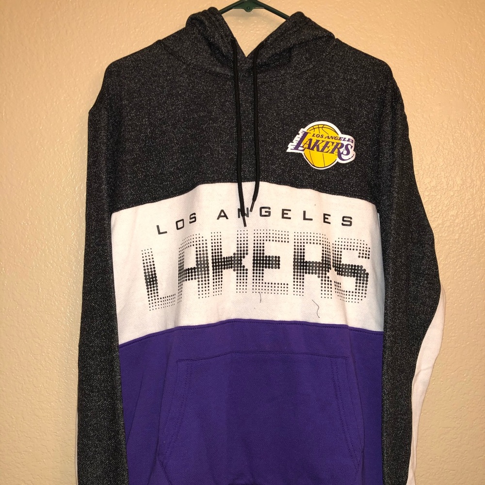 NBA Brand Los Angeles Lakers Logo Hoodie